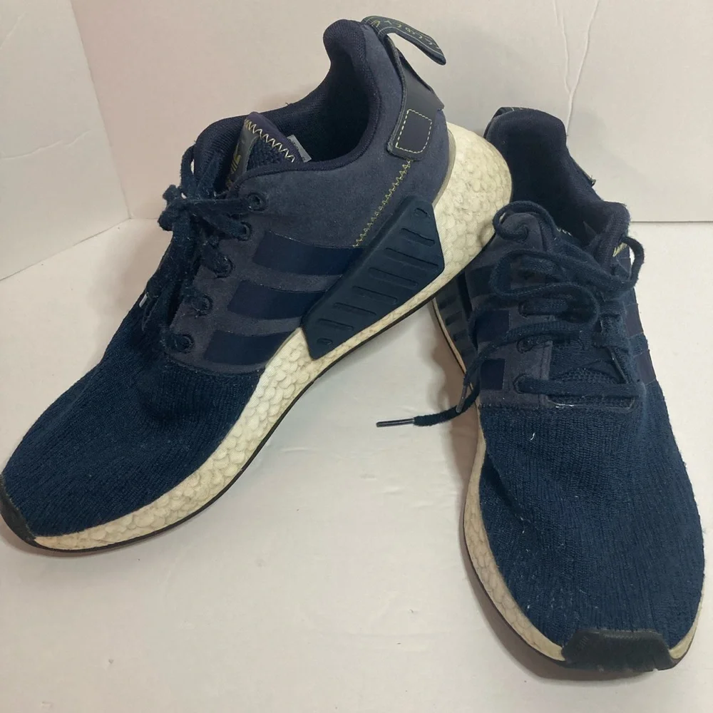 adidas gazelle silver green womens adidas Mens NMD_R1 Primeblue Shoes main image 0